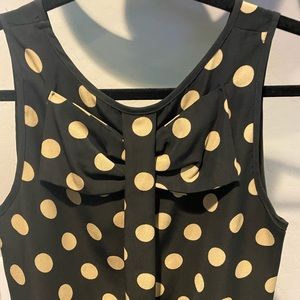 Chiffon black with cream dot tank